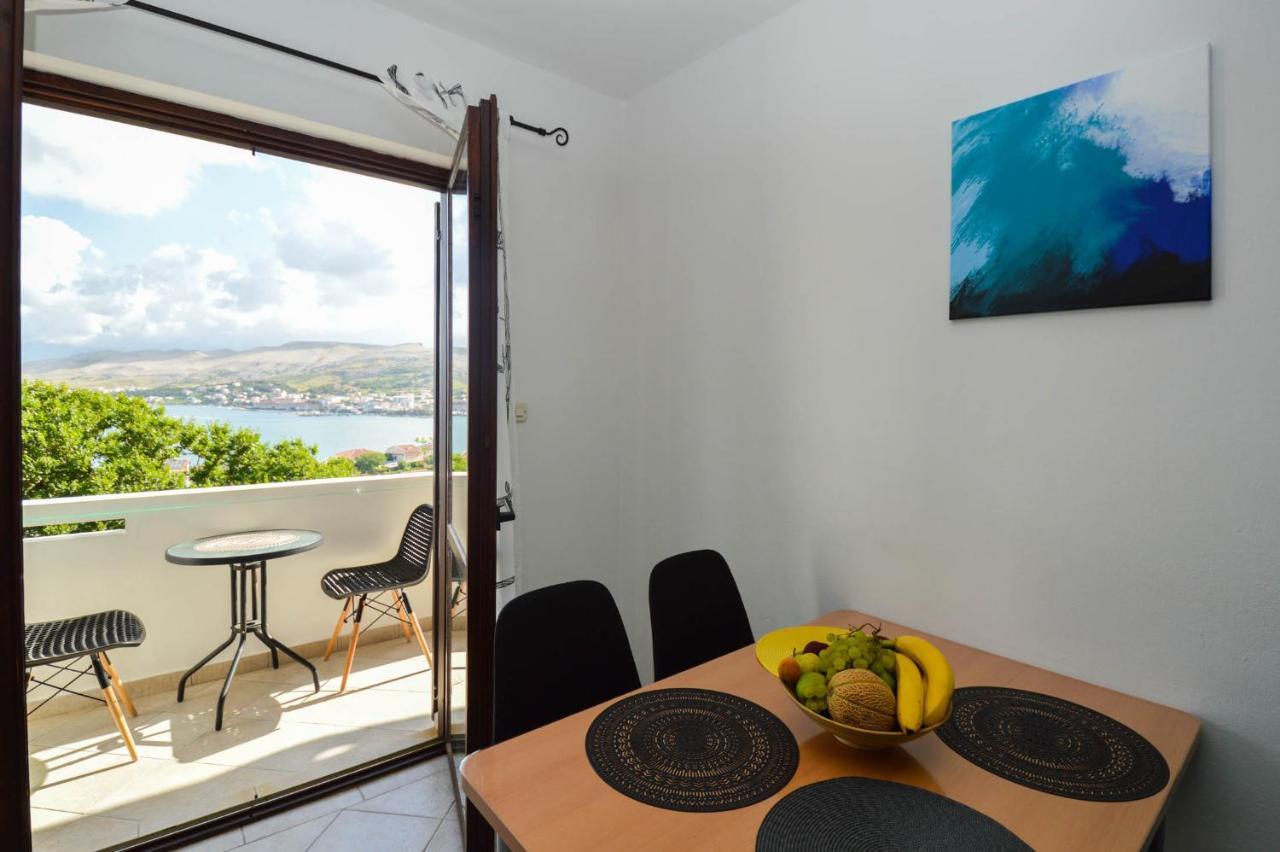Maja Apartment Pag Town Exterior photo